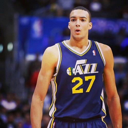 戈伯特个人资料详解：身高、年龄、球队及荣誉