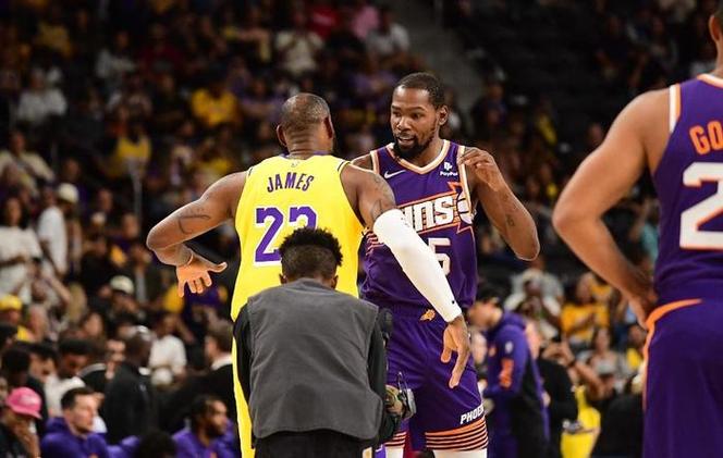 湖人太阳谁更强？专家分析：健康湖人或胜太阳！