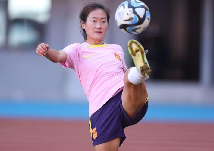 评选中国女足最漂亮球员,看看谁是你的梦中女神?