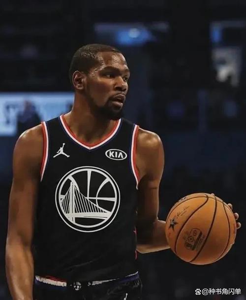 杜兰特多大年龄？36岁杜兰特依然闪耀赛场！