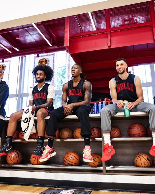 公牛队是哪个国家的球队？深入探秘芝加哥公牛队的精彩瞬间