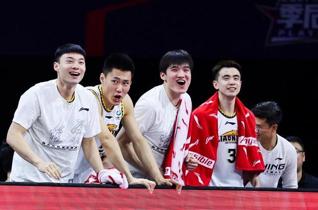 想知道周俊成是哪里人吗?答案就在这里!