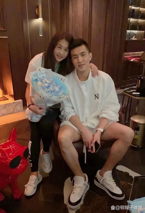 揭秘郭艾伦的兄弟情谊，他生命中最重要的那些人