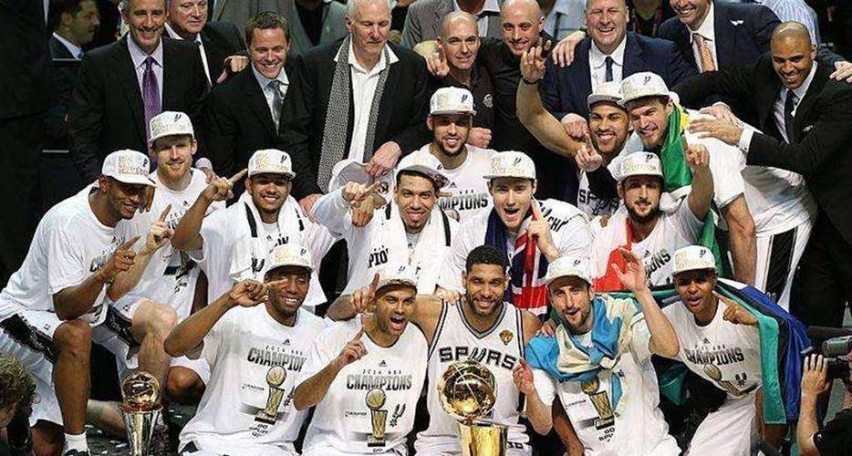 马刺队史最强阵容揭秘:巅峰时期都有哪些超级巨星?