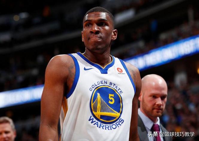 鲁尼算不算超级巨星?球迷眼中他究竟有多伟大?