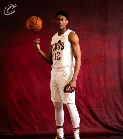 骑士队2号球员是谁？带你认识这名神秘球员