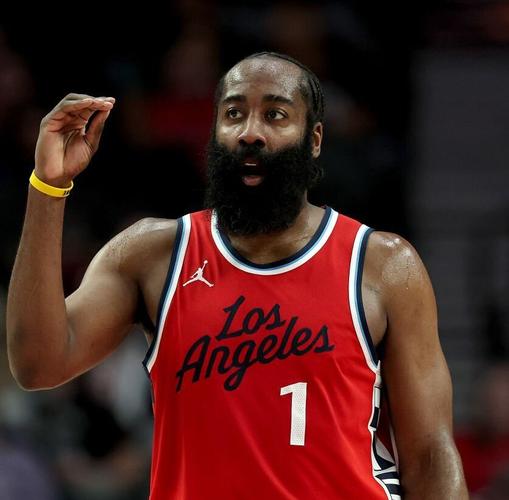 76人队怎么了？哈登续约问题，球队未来堪忧