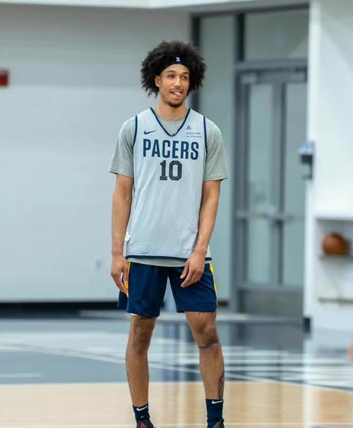 拉里布朗身高175cm？细说他的传奇球星之路