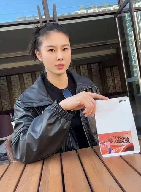 郭艾伦与王思雨恋情是真的吗?现任女友是谁?