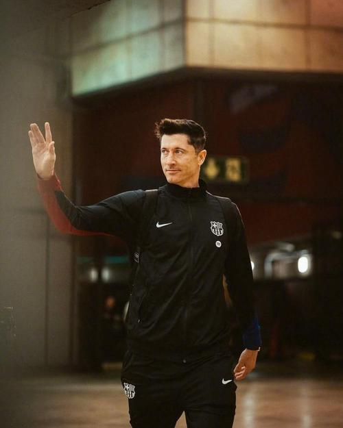 莱万多夫斯基算巨星吗?数据告诉你答案!