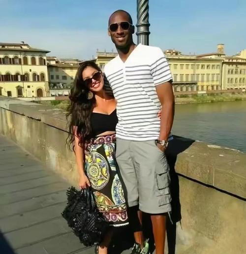 科比与瓦妮莎的爱情故事:他真的只有一个妻子吗?