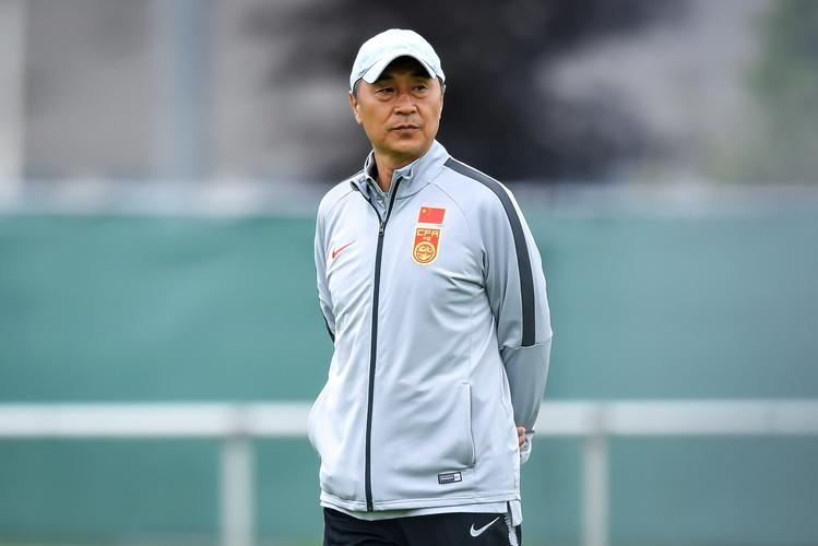 贾秀全下课：女足未来走向何方？新教练人选预测