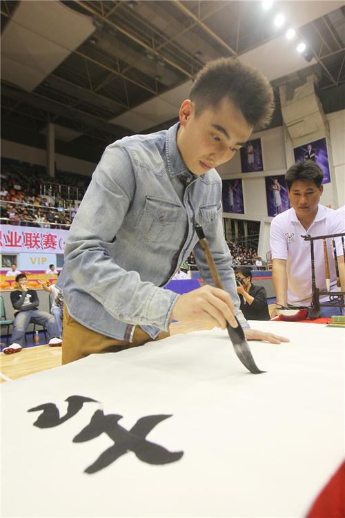 想知道罗汉琛是哪里人？他的出生地点是哪里？