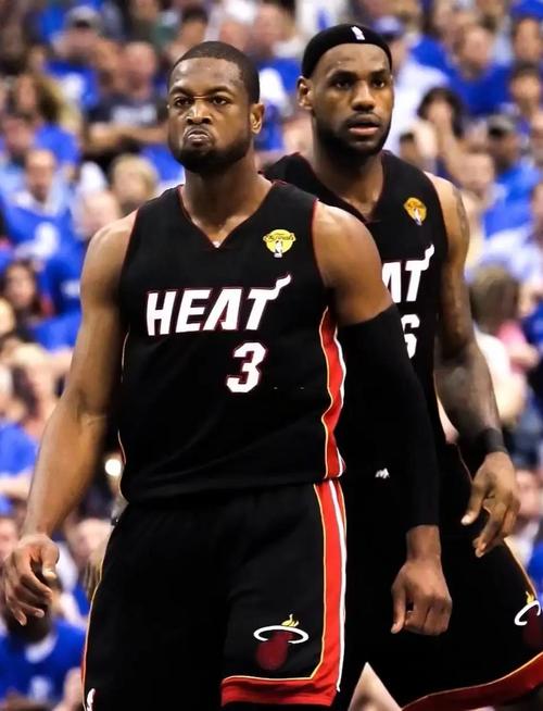 老詹热火效力几年？回顾巅峰时期精彩瞬间