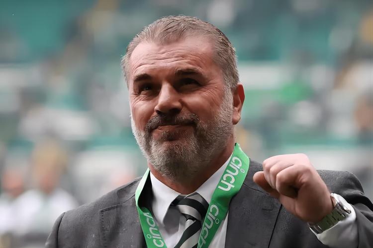 热刺队现在的主教练是谁?波斯特科格鲁的执教之路与热刺