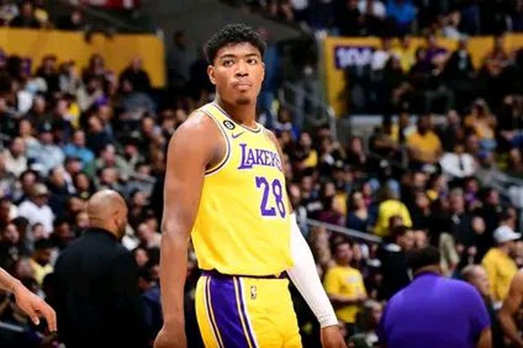 八村塁是混血吗？揭秘NBA球星的家族背景