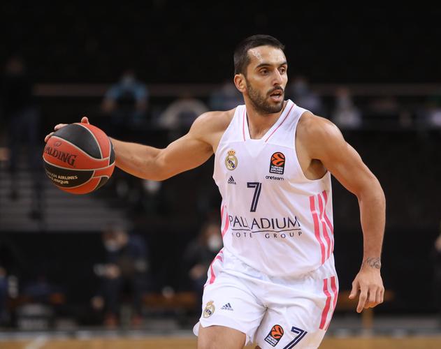 坎帕佐现在效力于哪支球队？详细的职业生涯介绍