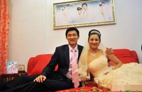 杜锋结过几次婚？他的婚姻生活你了解多少？