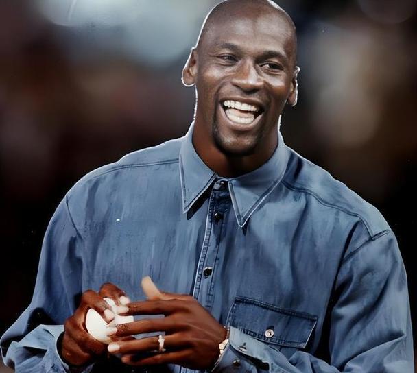 篮球巨星乔丹的年龄是多少？乔丹的精彩人生与财富