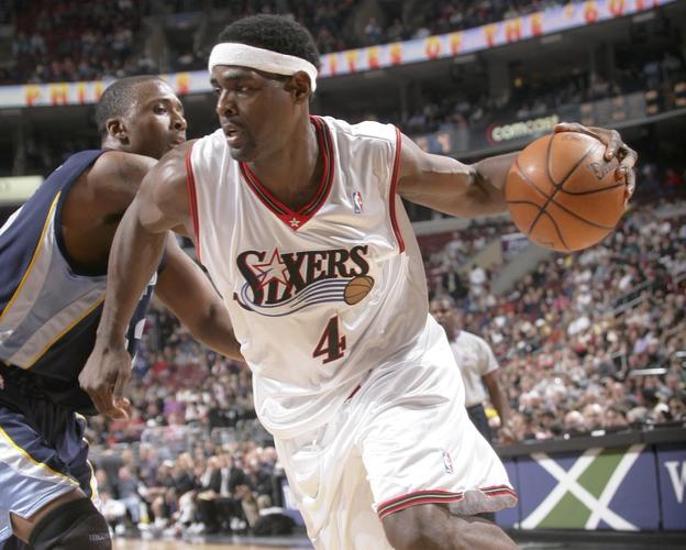 你知道NBA韦伯的身高吗？韦伯身高与职业生涯深度解析
