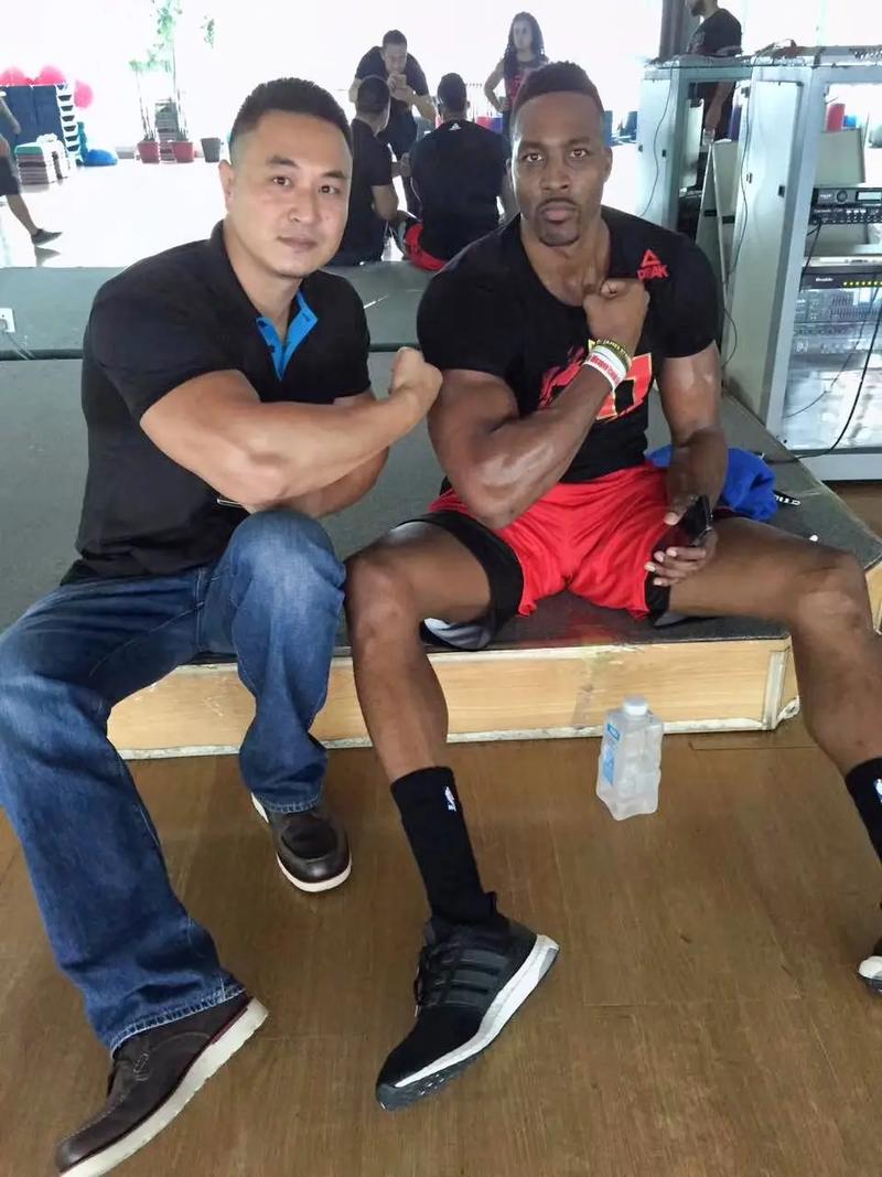 霍华德身高多少？揭秘NBA巨星真实身高与臂展