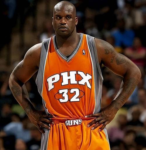 奥尼尔究竟有多重？揭秘NBA巨星的体重之谜！