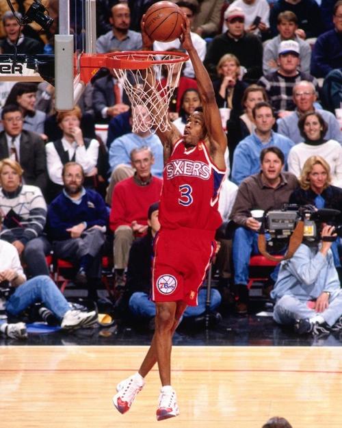 艾弗森能扣篮吗？那些你不知道的艾弗森扣篮瞬间