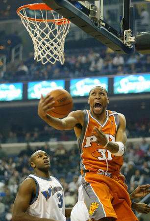 前NBA球星马里昂都效力过哪些球队？他的球衣号码是多少？