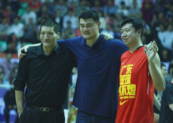 王治郅不归事件全回顾：影响中国篮球的事件