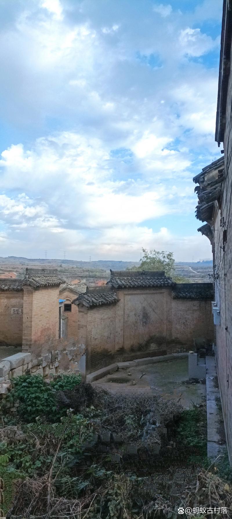 王泉泽的家乡在哪里？这位篮球新星的早期生活揭秘