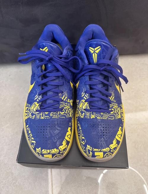 科比5代多少钱？不同版本价格大揭秘！