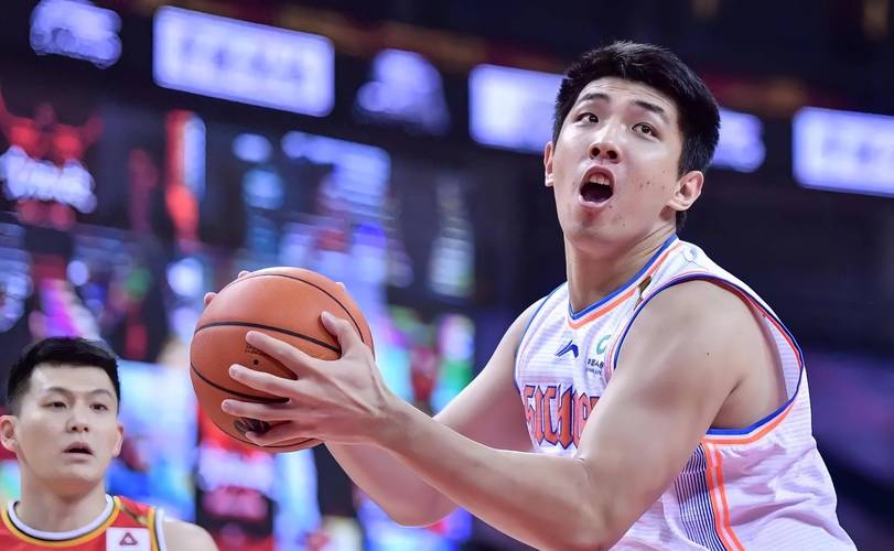 篮球明星李原宇的家乡在哪？揭秘他的成长经历