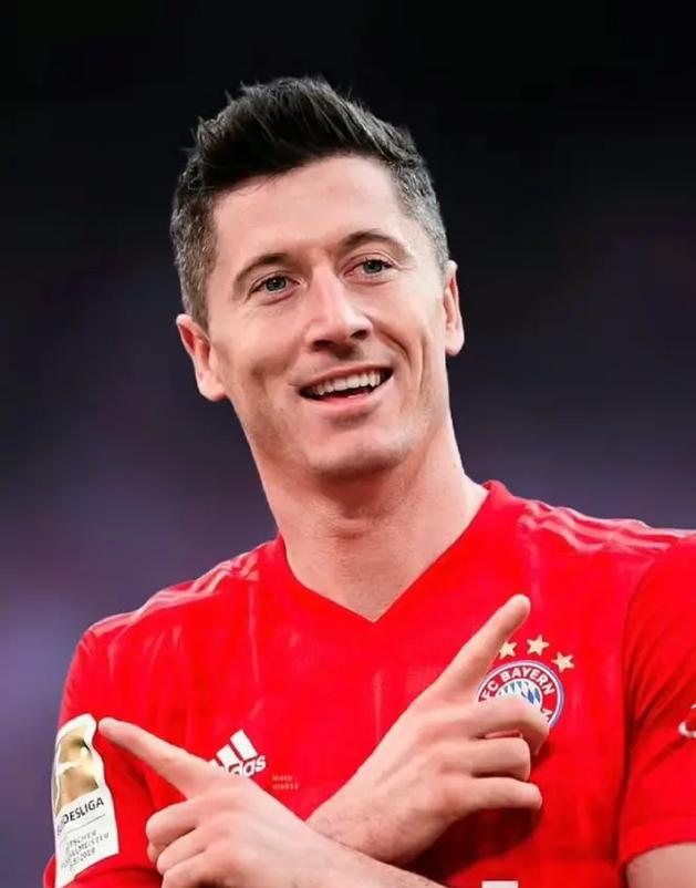 莱万多夫斯基算巨星吗？数据告诉你答案！