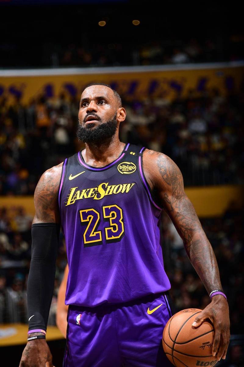 詹姆斯还活着吗？39岁詹姆斯近期身体状况如何？