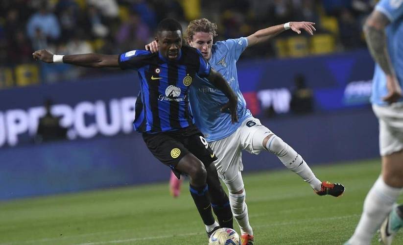 那不勒斯与国际米兰巅峰对决：焦点战役，你更看好谁？