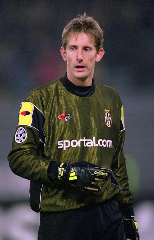 如何评价范德萨的守门技术？他为何如此伟大