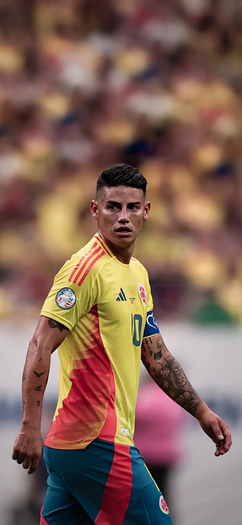 J罗现在在哪踢球？他最近的转会去了哪支球队？