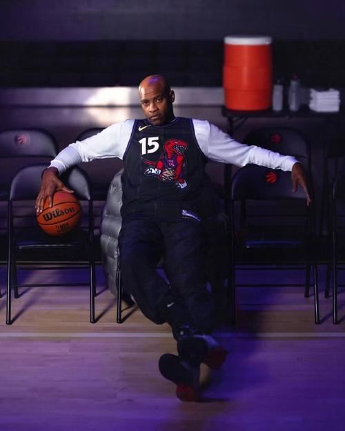 猛龙队历史上有哪些1号球员?他们的精彩表现回顾