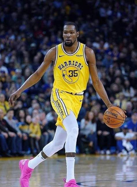 实力与荣誉并存，杜兰特究竟是不是超巨？