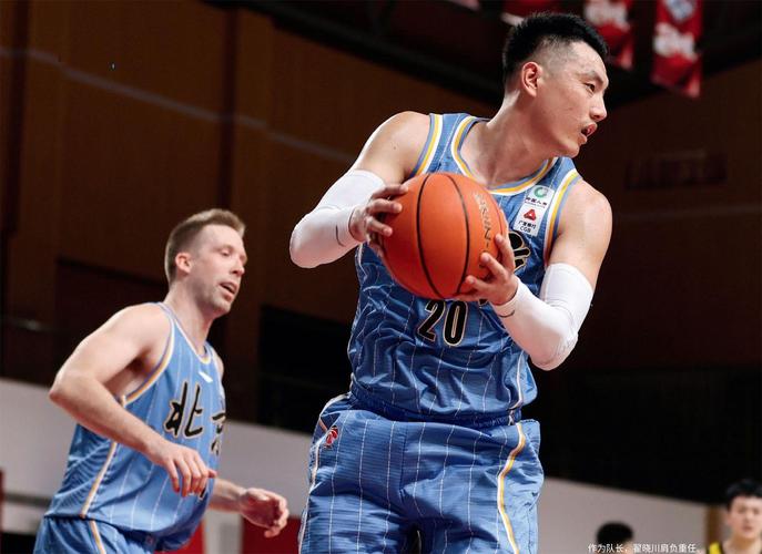 翟晓川身高多少厘米？一览CBA明星球员的详细资料！