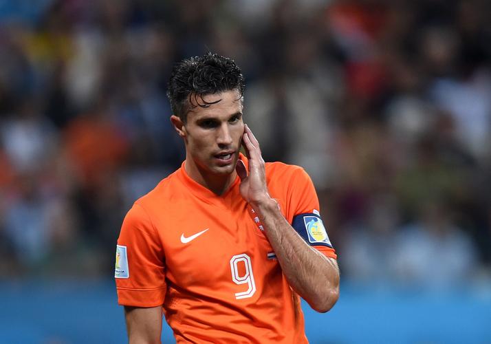 范佩西退役了吗?那些年我们一起追过的荷兰飞侠