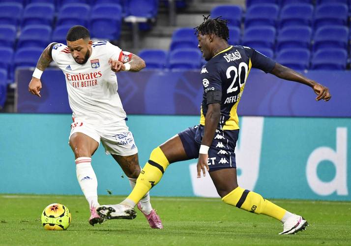 那不勒斯与乌迪内斯较量：回顾比赛过程，预测未来走势