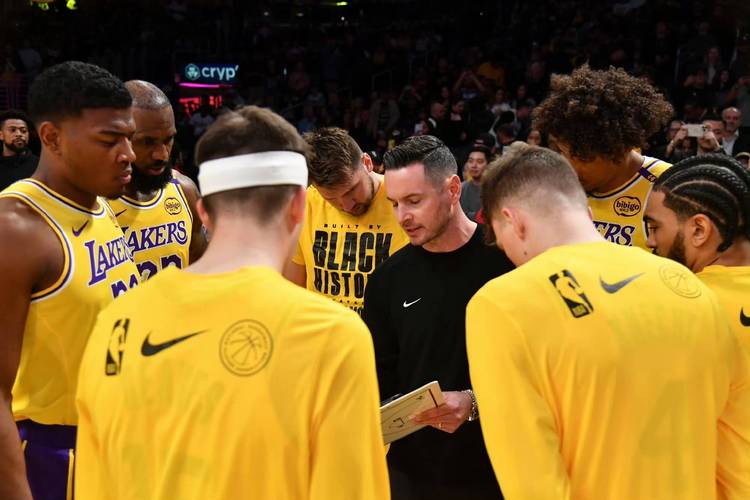 湖人VS国王：最终赢家是谁？详细战报及球员数据