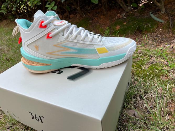 什么篮球鞋最好?2023年球鞋推荐及性价比分析