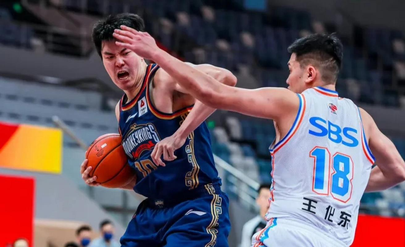 董瀚麟身高有2米吗？深扒董瀚麟的身高及相关信息