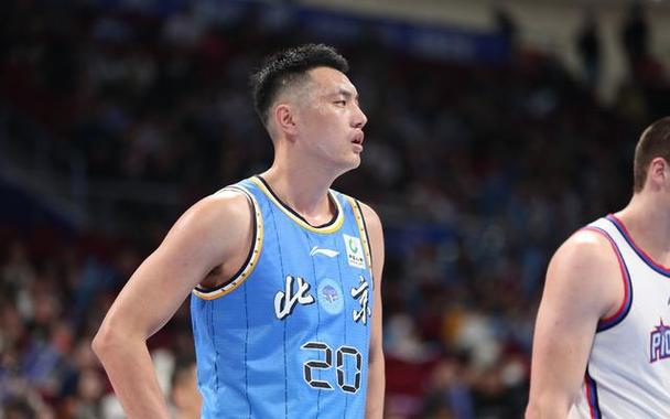 翟晓川身高多少厘米？一览CBA明星球员的详细资料！