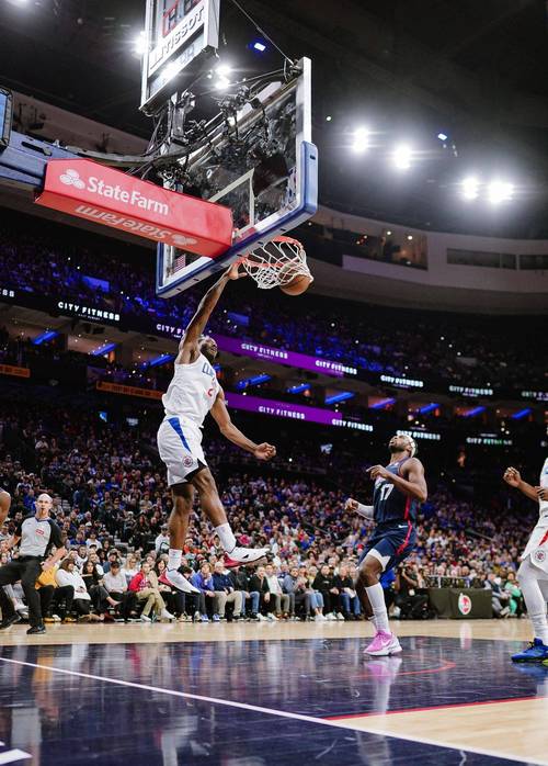 76人惜败快船，哈登与乔治旧将重逢