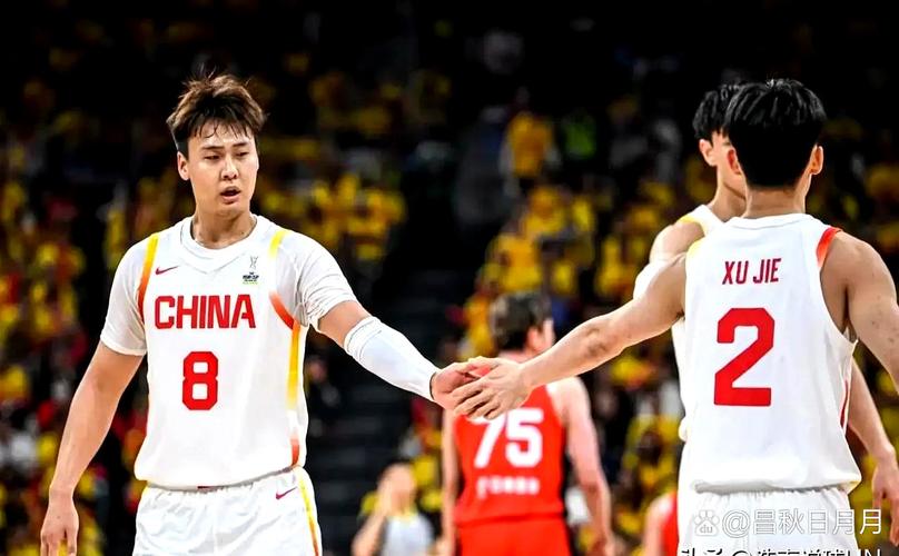 胡金秋身高是多少？揭秘中国男篮内线悍将！