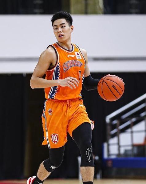 李添荣CBA号码是多少？快速查询球员号码信息