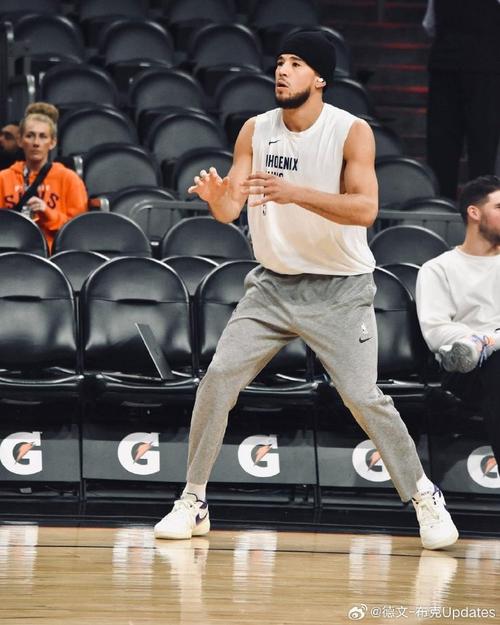 你知道德文布克的身高吗？数据告诉你答案